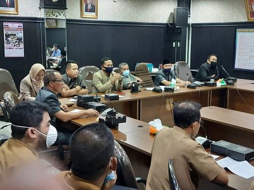 Bahas Soal Penghentian Pembanungan Villa Karya Bakti Housing, Komisi IV DPRD Pekanbaru Gelar RDP