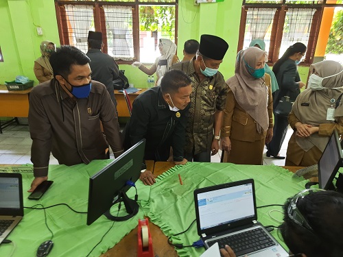 Pastikan PPDB Berjalan Sesuai Ketentuan dan Transpaaran, Komisi III DPRD Pekanbaru Turun Langsung Kelapangan