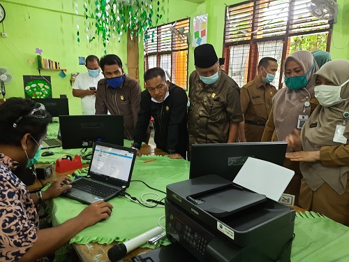 Pastikan PPDB Berjalan Sesuai Ketentuan dan Transpaaran, Komisi III DPRD Pekanbaru Turun Langsung Kelapangan