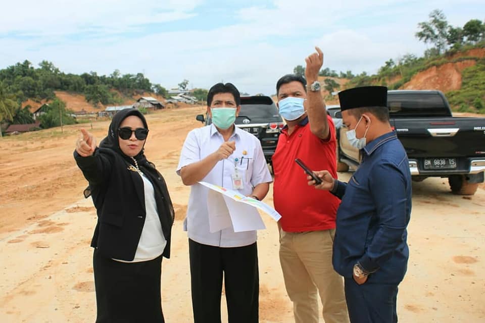 Lahan di Tenayan Raya ditinjau Komisi 1 DPRD Pekanbaru saat agenda kunlap