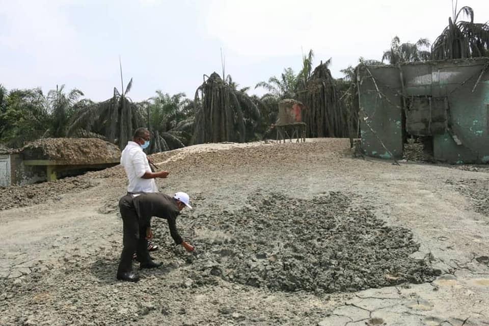 Komisi IV DPRD Pekanbaru Tinjau Semburan Gas di Tenayan Raya