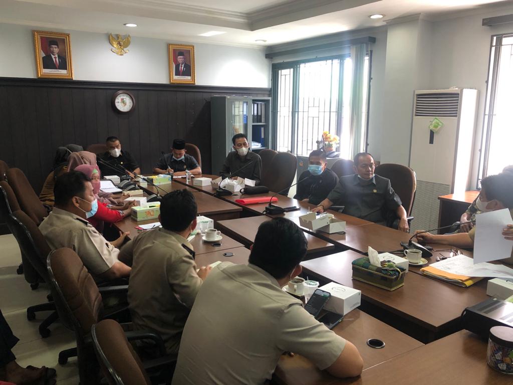 DPRD Pekanbaru dan Kepala Kantor Kesyahbandaran dan Otoritas Pelabuhan Gelar Hearing