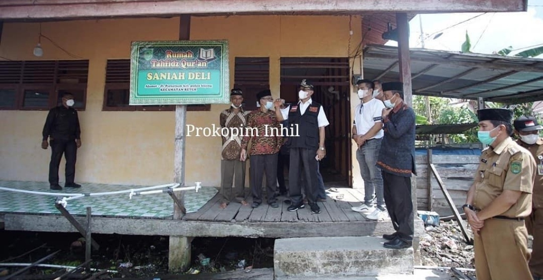 Hidupkan Syiar Islam, Bupati HM Wardan Tinjau Renovasi Masjid Jami Pulau Kijang