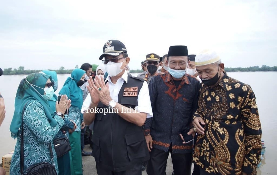 Bupati Inhil Resmikan Anggota BPD Reteh Masa Bakti 2021-2027