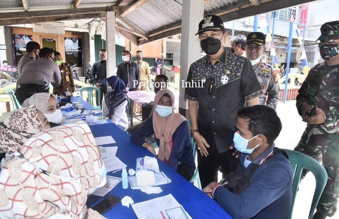 Tinjau Vaksinasi dan Fasilitas Kesehatan, Wabup Inhil Kunker ke Kateman