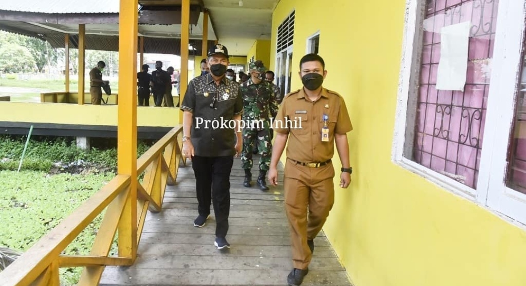 Tinjau Vaksinasi dan Fasilitas Kesehatan, Wabup Inhil Kunker ke Kateman