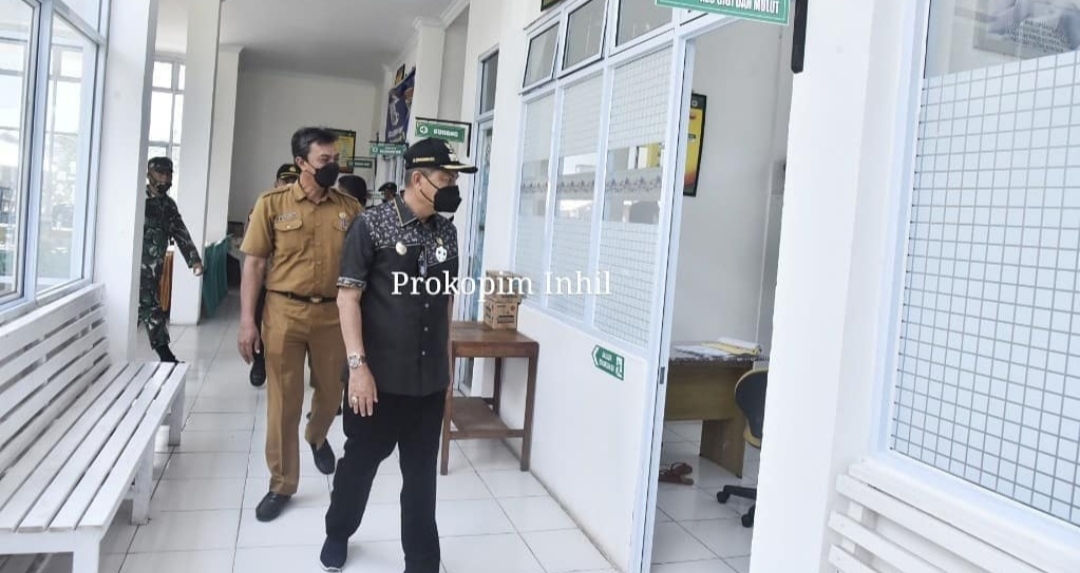 Tinjau Vaksinasi dan Fasilitas Kesehatan, Wabup Inhil Kunker ke Kateman