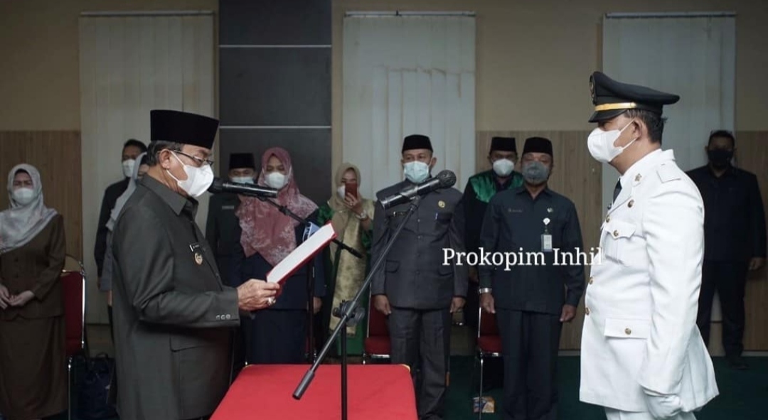 HM Wardan Lantik Pejabat Administrator di Lingkungan Pemkab Inhil