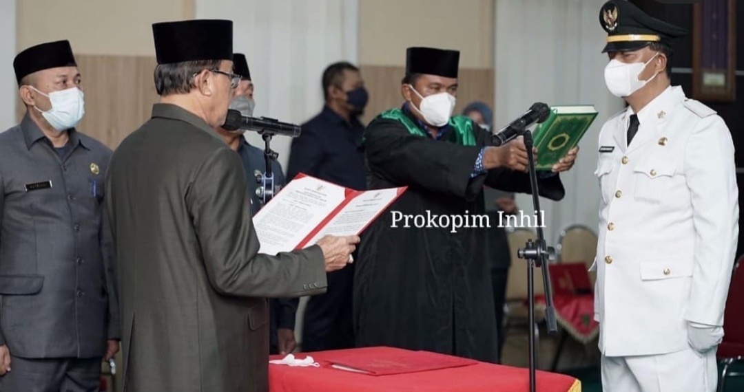 HM Wardan Lantik Pejabat Administrator di Lingkungan Pemkab Inhil