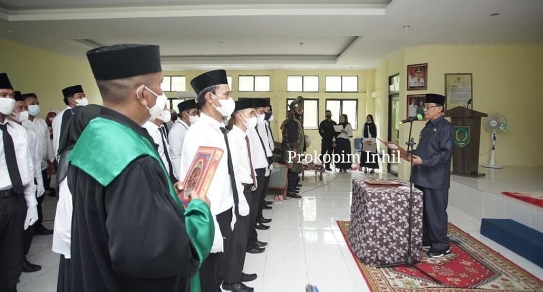 Bupati Inhil Lantik Ketua dan Anggota Serta Resmikan BPD Sekecamatan Concong