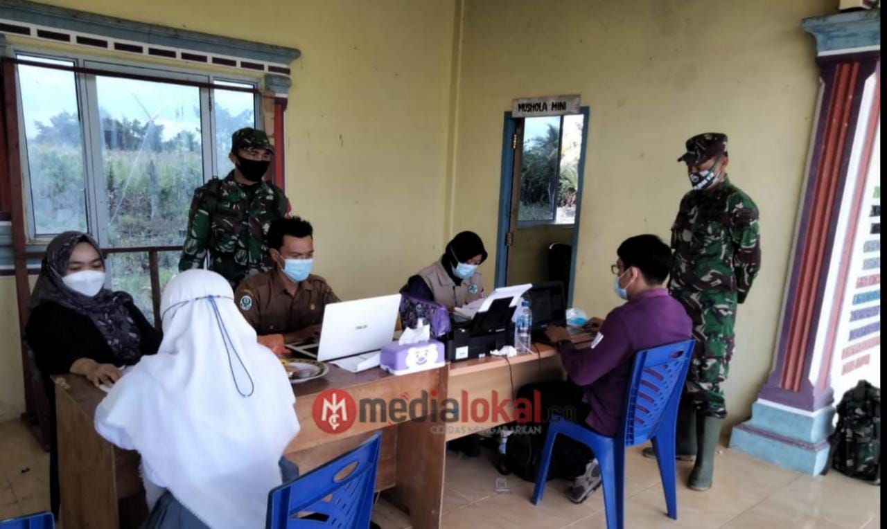 Dinkes Inhil Melalui UPT Puskesmas Sungai Piring Terus Gencarkan Vaksinasi Pelajar