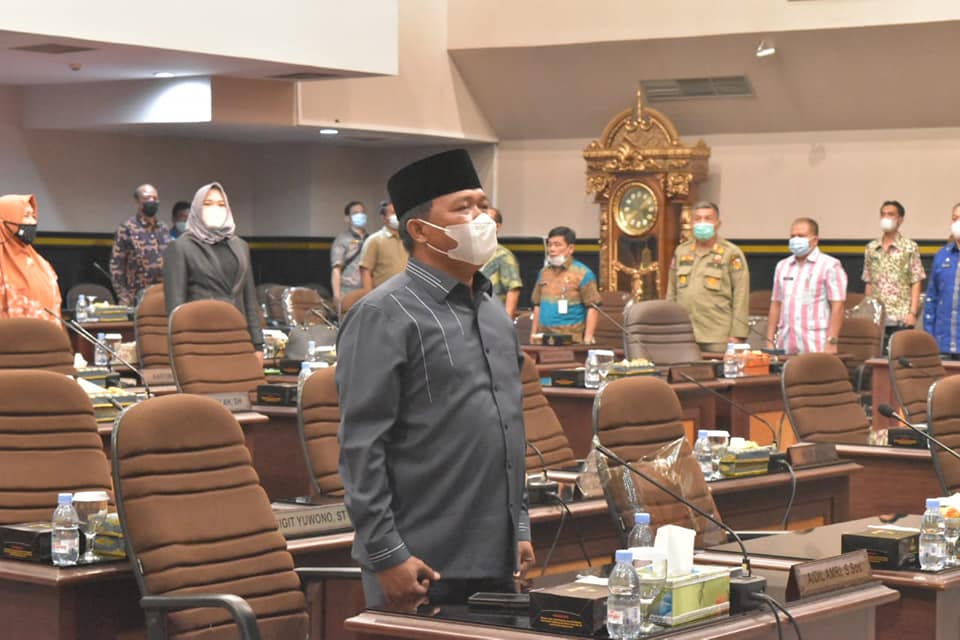 Paripurna Pandangan Umum Fraksi Terhadap Ranperda Tentang Pertanggungjawaban Pelaksanaan APBD Kota Pekanbaru Tahun 2020