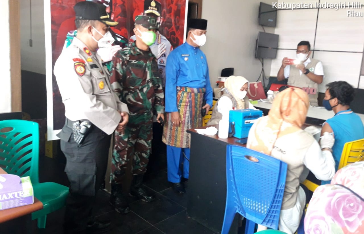 UPT Puskesmas Sungai Guntung Taja Vaksinasi Covid-19