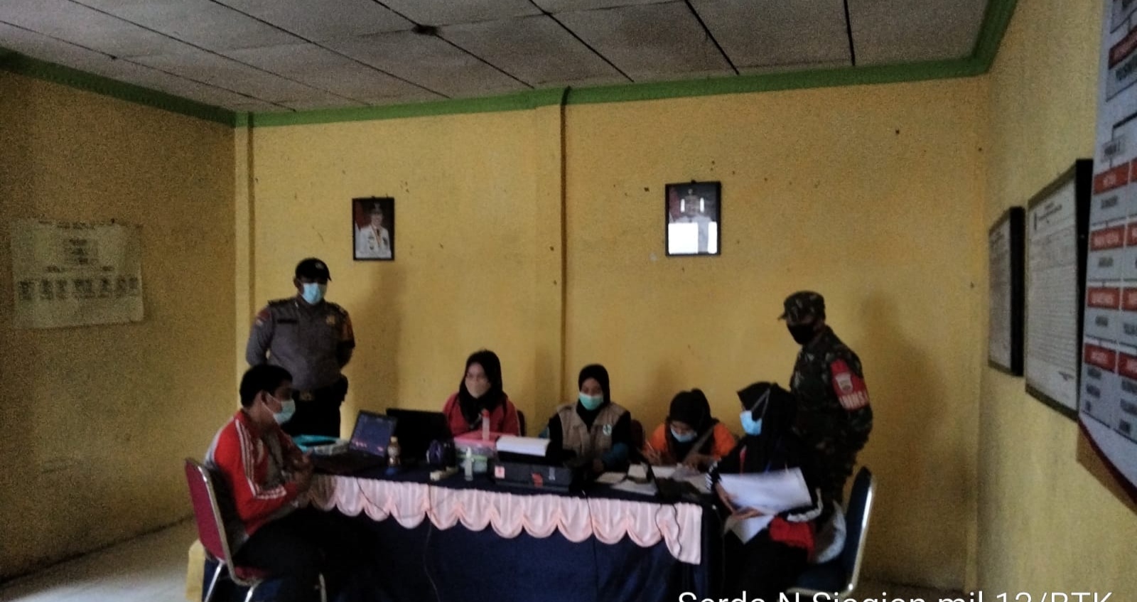 Warga Sungai Dusun Ikuti Vaksinasi Covid-19 Tajaan UPT Puskesmas Sungai Piring