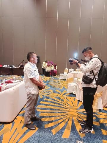 KadiskopUKM Inhil Ir Illiyanto Hadiri Kegiatan Penghargaan Tingkat Provinsi di Pekanbaru