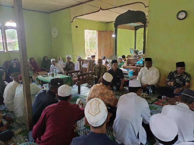 Camat Batang Tuaka Hadiri Maulid Nabi di Desa Kuala Sebatu, Sampaikan Hal Ini...