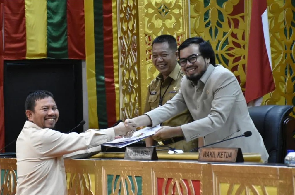 DPRD Pekanbaru Sahkan Perda Pengelolaan Air Limbah Domestik