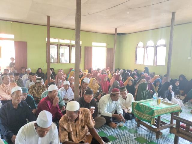 Camat Batang Tuaka Hadiri Maulid Nabi di Desa Kuala Sebatu, Sampaikan Hal Ini...