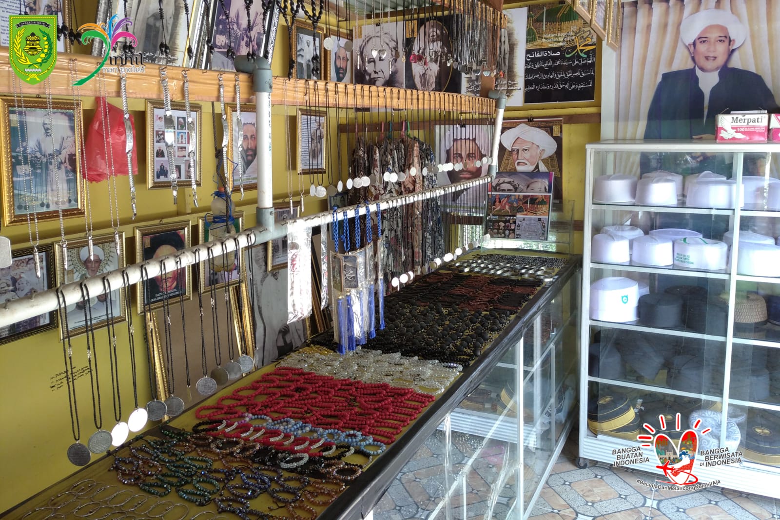 Saat Berkunjung ke Makam Tuan Guru Sapat Jangan Lupa Beli Sovenir Sebagai Buah Tangan