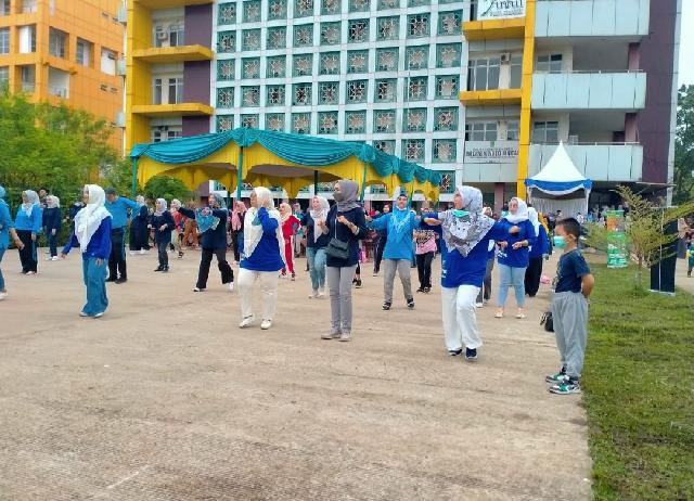 Peringati Hari Kesehatan Nasional ke-58, Dinkes Inhil Gelar Senam Sehat