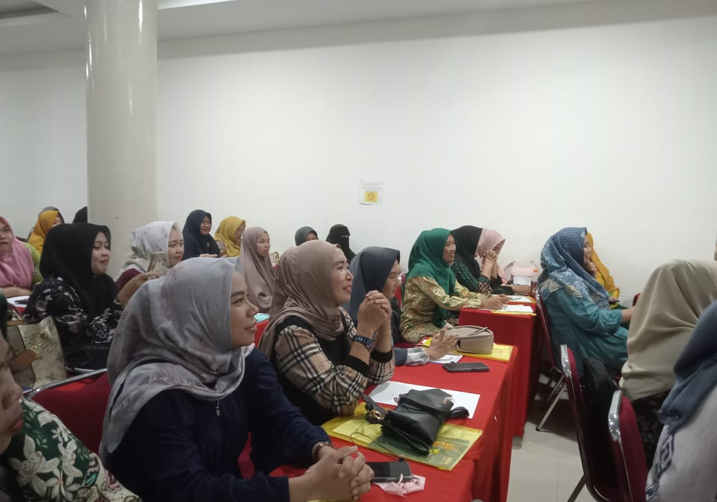 Dinkes Inhil Gelar Pertemuan Program Imunisasi yang Diikuti Seluruh Bidan dan Puskesmas se Inhil