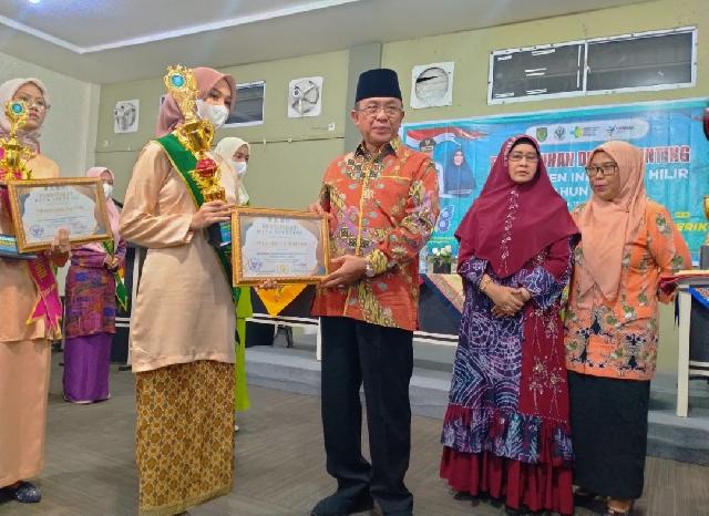 Bupati HM Wardan Kukuhkan Duta Stunting se-Inhil