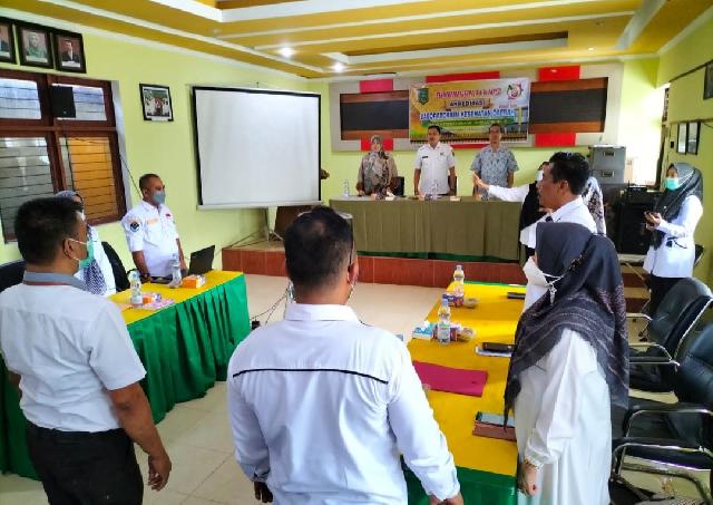 Dibuka Secara Resmi Oleh Kadiskes Inhil, Bimtek Akreditasi Laboratorium Daerah Resmi Dimulai