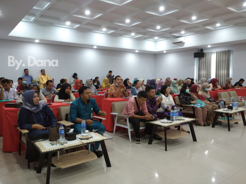 Kabid P2P Devi Natalia Buka Secara Resmi Pertemuan SOP Program Napza