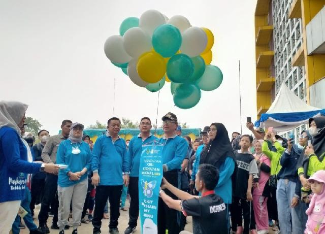 Dinas Kesehatan Inhil Gelar Jalan Santai