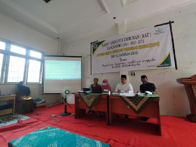 Diskop dan UKM Inhil Hadiri RAT BMT Al-Barokah Unisi