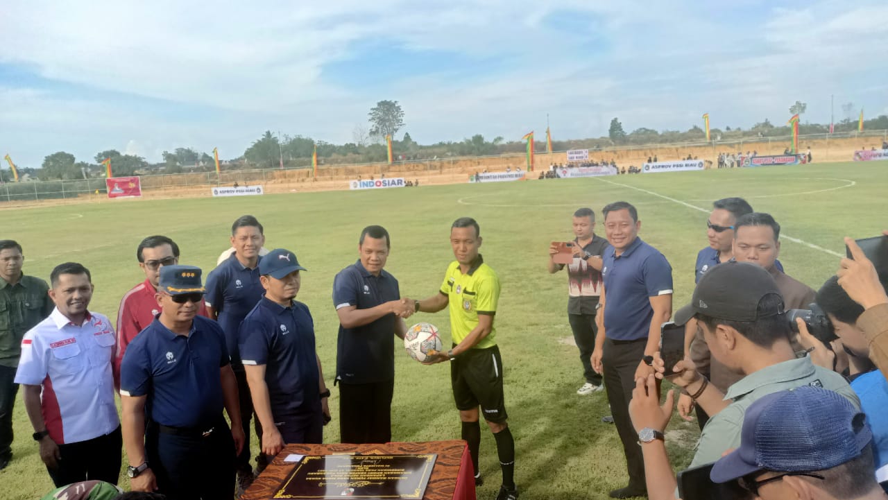 Tiga Pimpinan DPRD Kota Pekanbaru Hadiri Peresmian Sport Center Tenayan