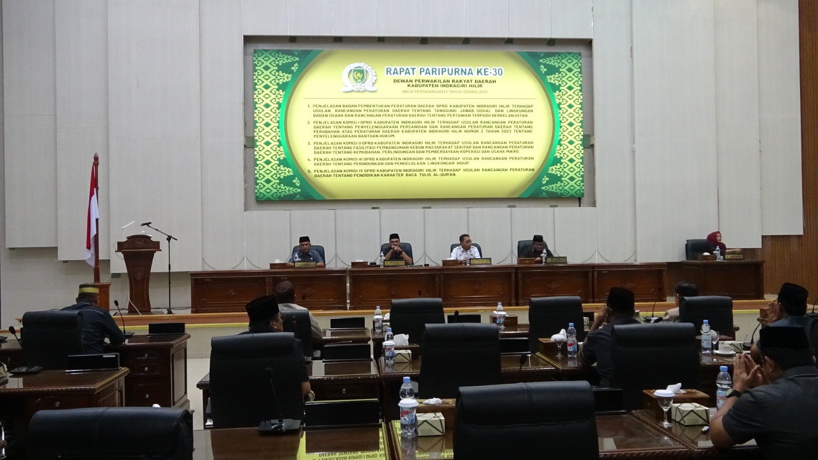Bupati Inhil Hadiri Rapat Paripurna ke-30 DPRD Inhil Masa Persidangan IV Tahun Sidang 2025