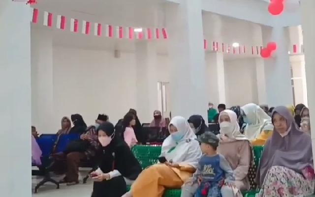 Di Ruang Tunggu, RSUD PH Tembilahan Lakukan Penyuluhan Tentang KB Pasca Persalinan Dan Pasca Keguguran