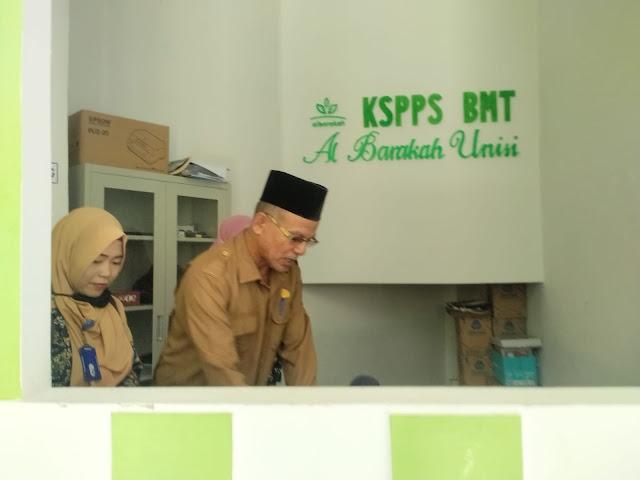 Diskop dan UKM Inhil Hadiri RAT BMT Al-Barokah Unisi