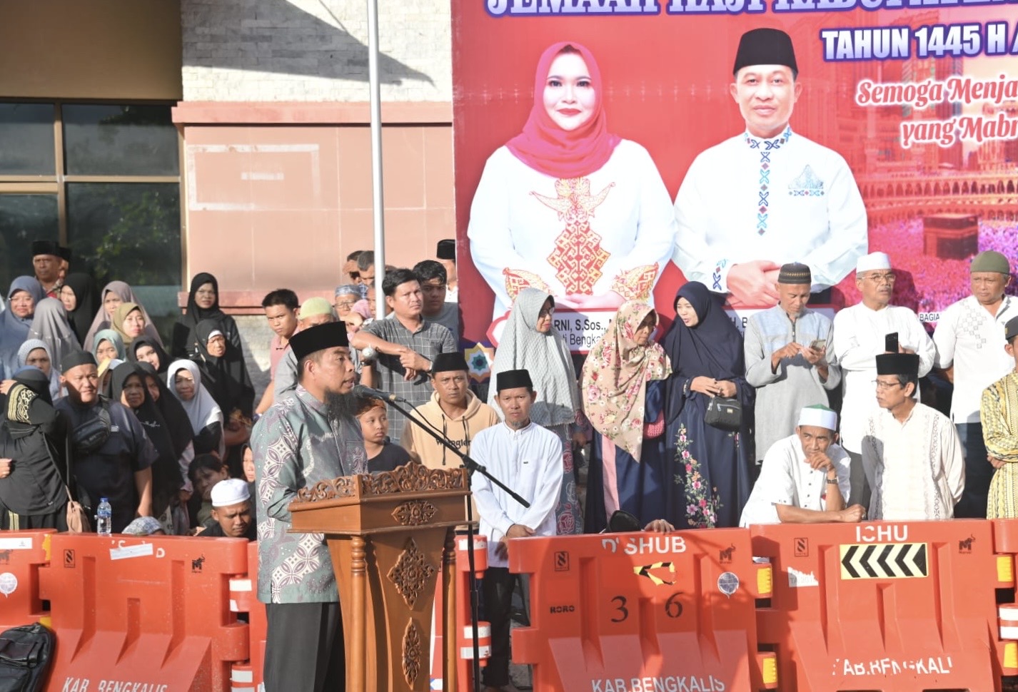 Dinas Kesehatan Bengkalis Mendampinggi Pengantaran JCH Menuju Embarkasi Haji Batam