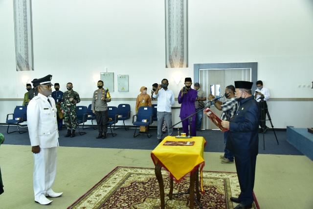 Resmi, PLh Bupati Bengkalis Lantik Syafarudin sebagai Kepala Desa Tasik Serai Barat