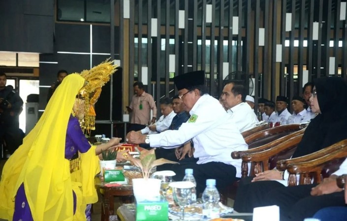 Ketua DPRD Inhil Hadiri Pengukuhan Pengurus Forum RT/RW Se-kabupaten Inhil