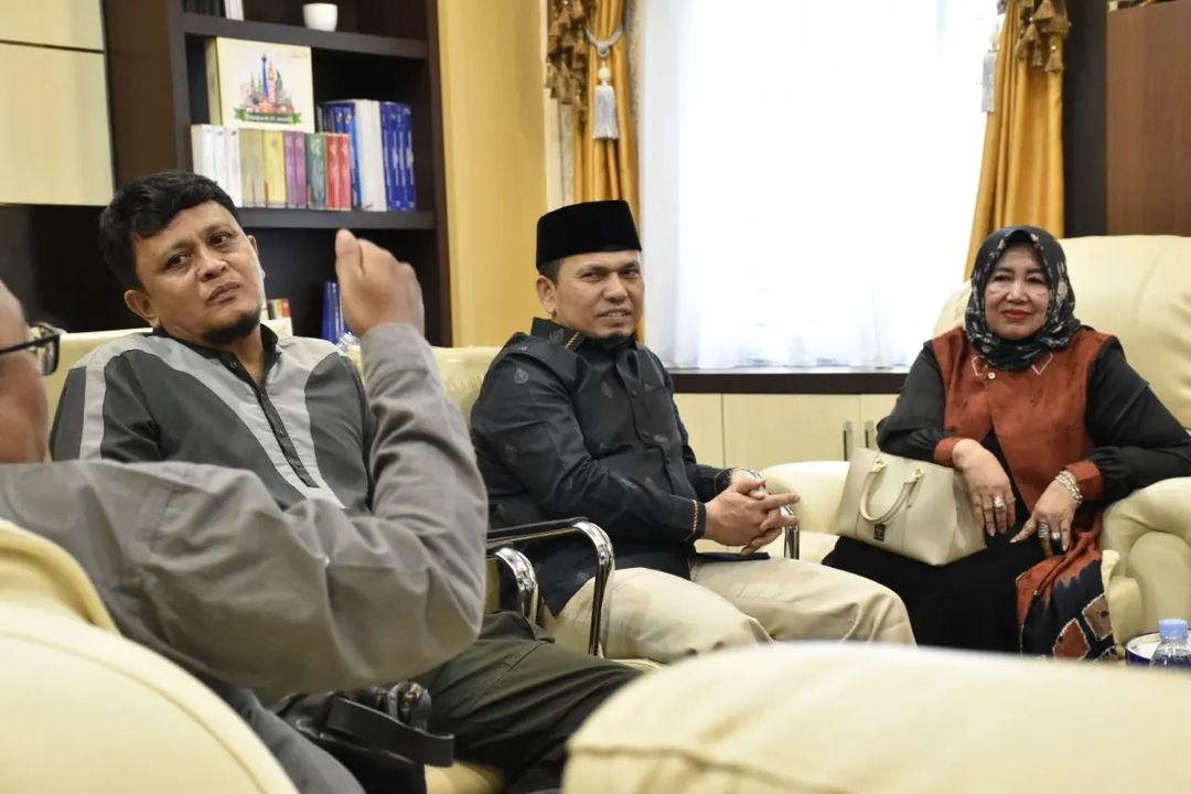 Ketua DPRD Pekanbaru Muhammad Sabarudi Audiensi Bersama Masyarakat