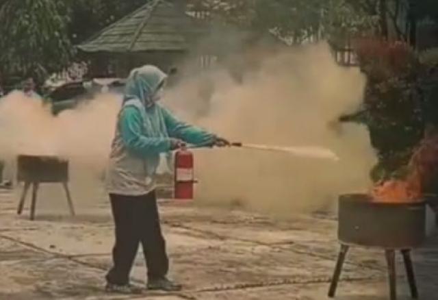 Antisipasi Sejak Dini, RSUD PH Tembilahan Ikuti Simulasi Penanggulangan Bencana Kebakaran