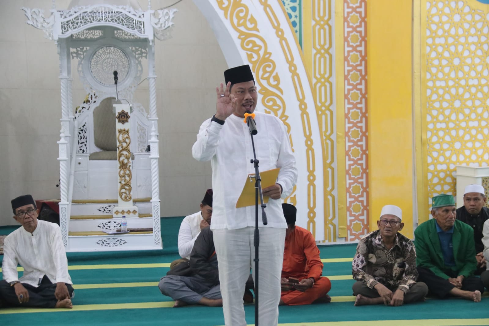 Dinas Kesehatan Bengkalis Mendampinggi Pengantaran JCH Menuju Embarkasi Haji Batam