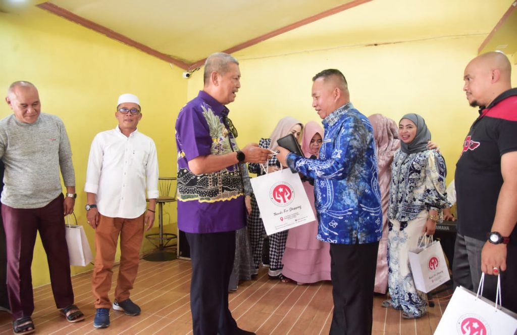 Wakil Bupati H.Syamsuddin Uti Terima Kunjungan Silaturahmi Warga Banjar dari Kalsel