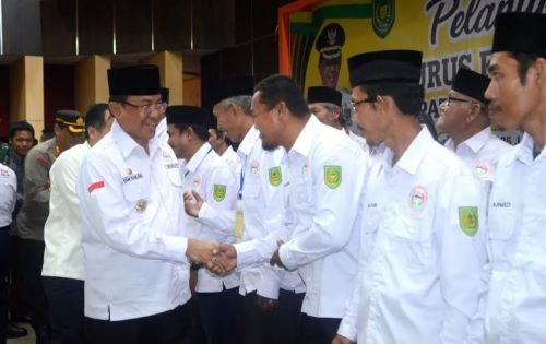 Ketua DPRD Inhil Hadiri Pengukuhan Pengurus Forum RT/RW Se-kabupaten Inhil