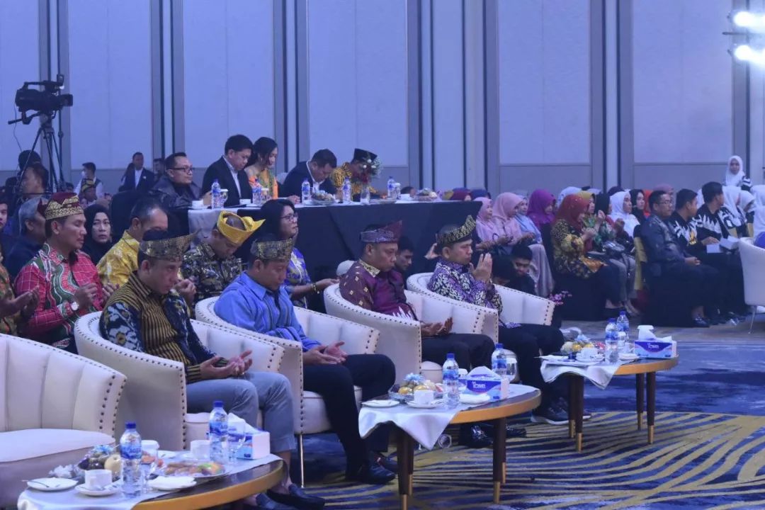 Ketua DPRD Pekanbaru Muhammad Sabarudi Hadiri Final Bujang Dara Pekanbaru 2023