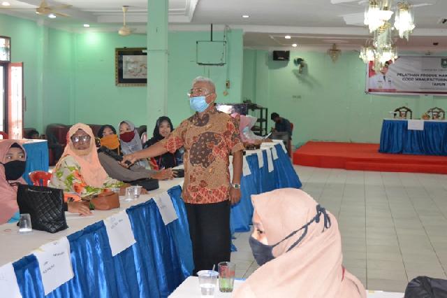 Disdagprin Bengkalis Taja Pelatihan Produk Makanan GMP