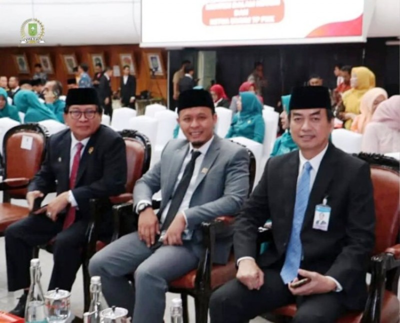 Pimpinan dan Anggota DPRD Provinsi Riau Hadiri Pelantikan SF Hariyanto Sebagai Pj Gubernur Riau